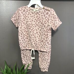 Jessica Simpson baby 18 months pink leopard 2 piece outfit